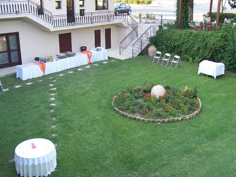 Avaton Hotel Ligourio Exterior foto